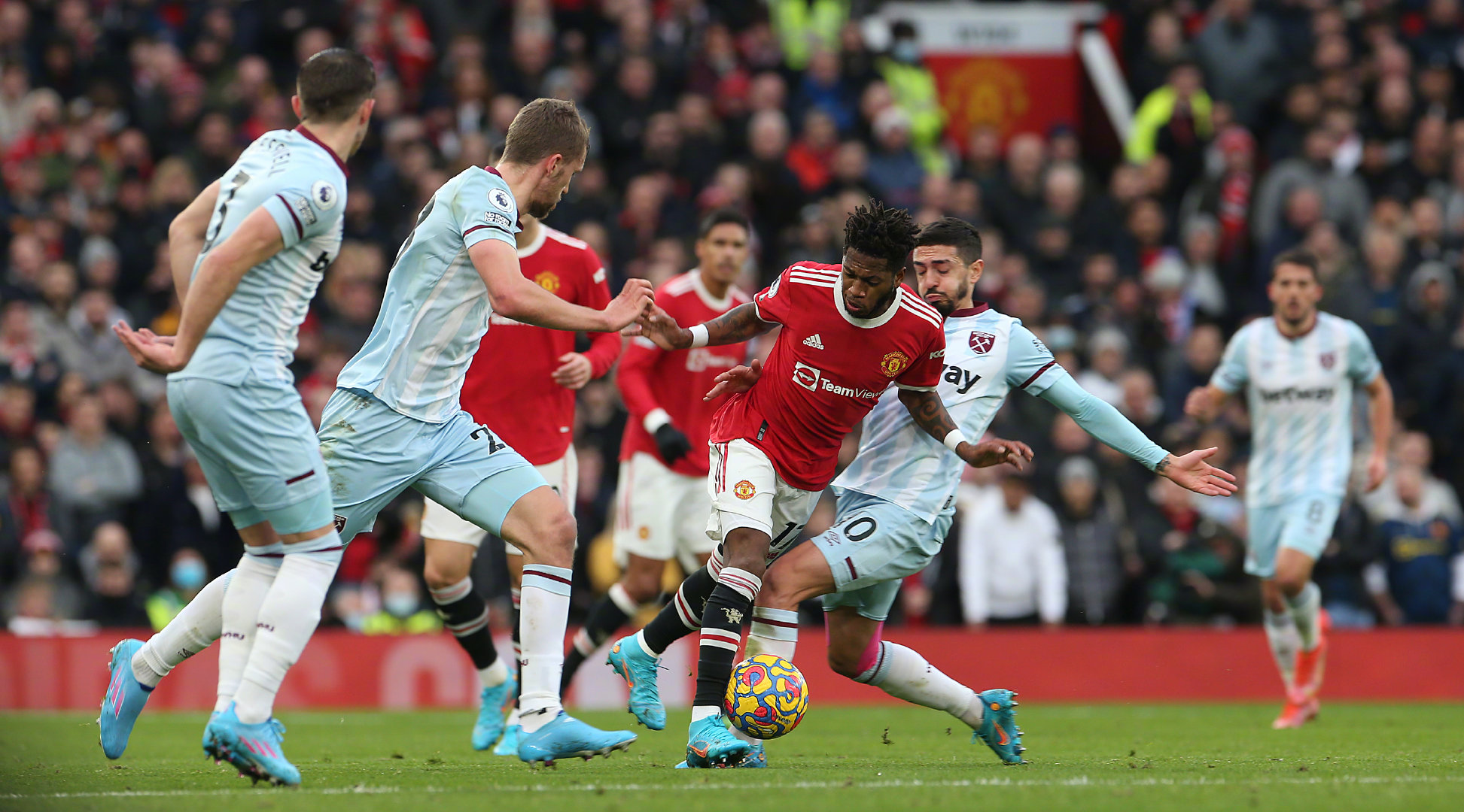 还吸引了一 还吸引了一